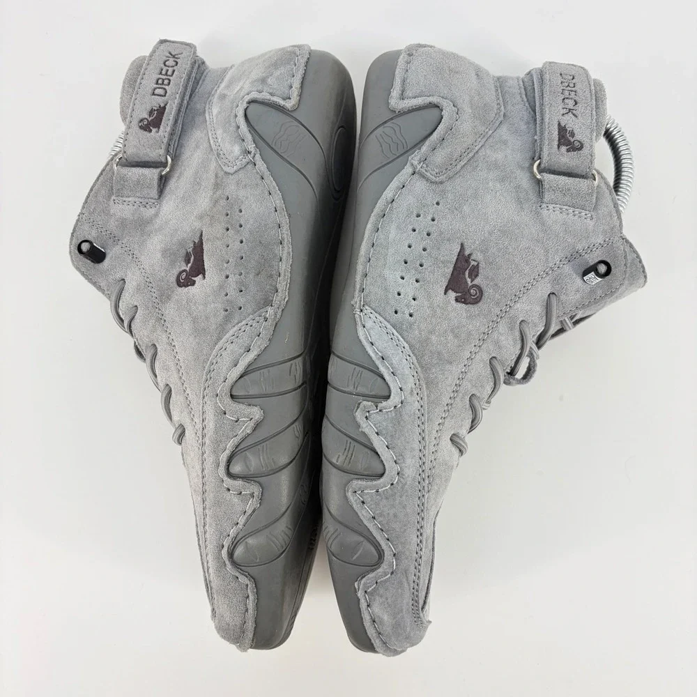 DBECK Waterproof Hiking Shoe Unisex Mens 6.5 Womens 8 Grey Suede Gorpcore Trail